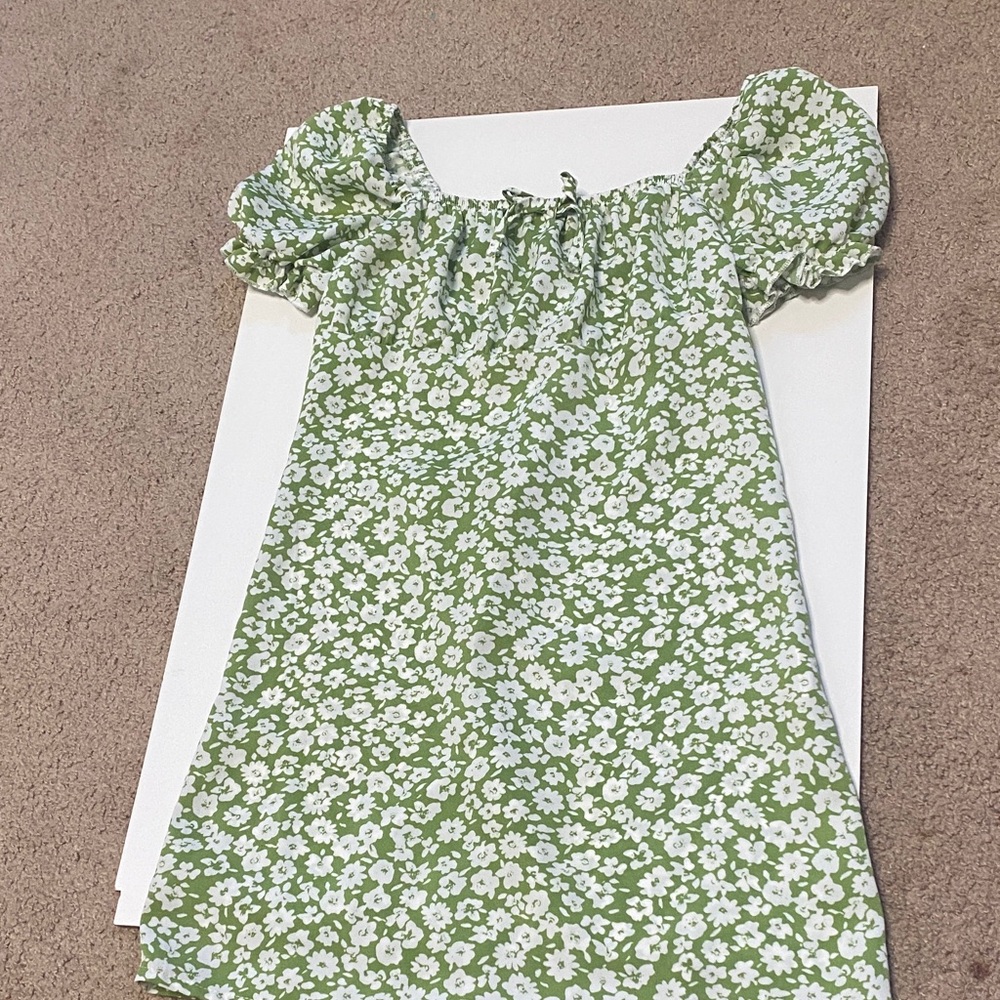 SHEIN Green Floral Kids Dress